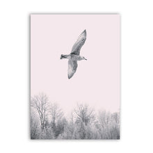 Load image into Gallery viewer, Flying Bird