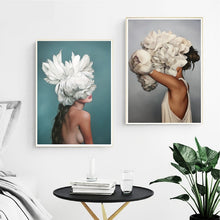 Load image into Gallery viewer, Flowers Feather Women